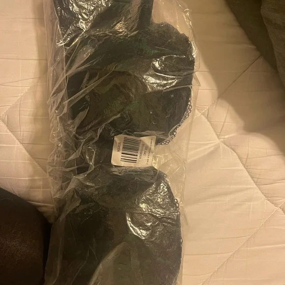 TORRID Green & Black Bra - Picture 7 of 8